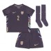 Camisa de Futebol Inglaterra Kyle Walker #2 Equipamento Secundário Infantil Europeu 2024 Manga Curta (+ Calças curtas)